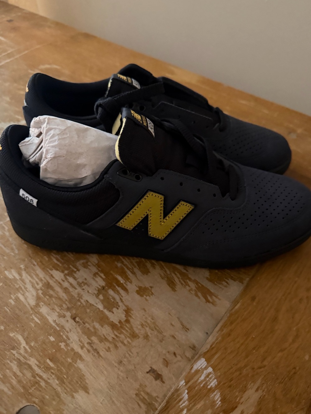 New Balance 508
